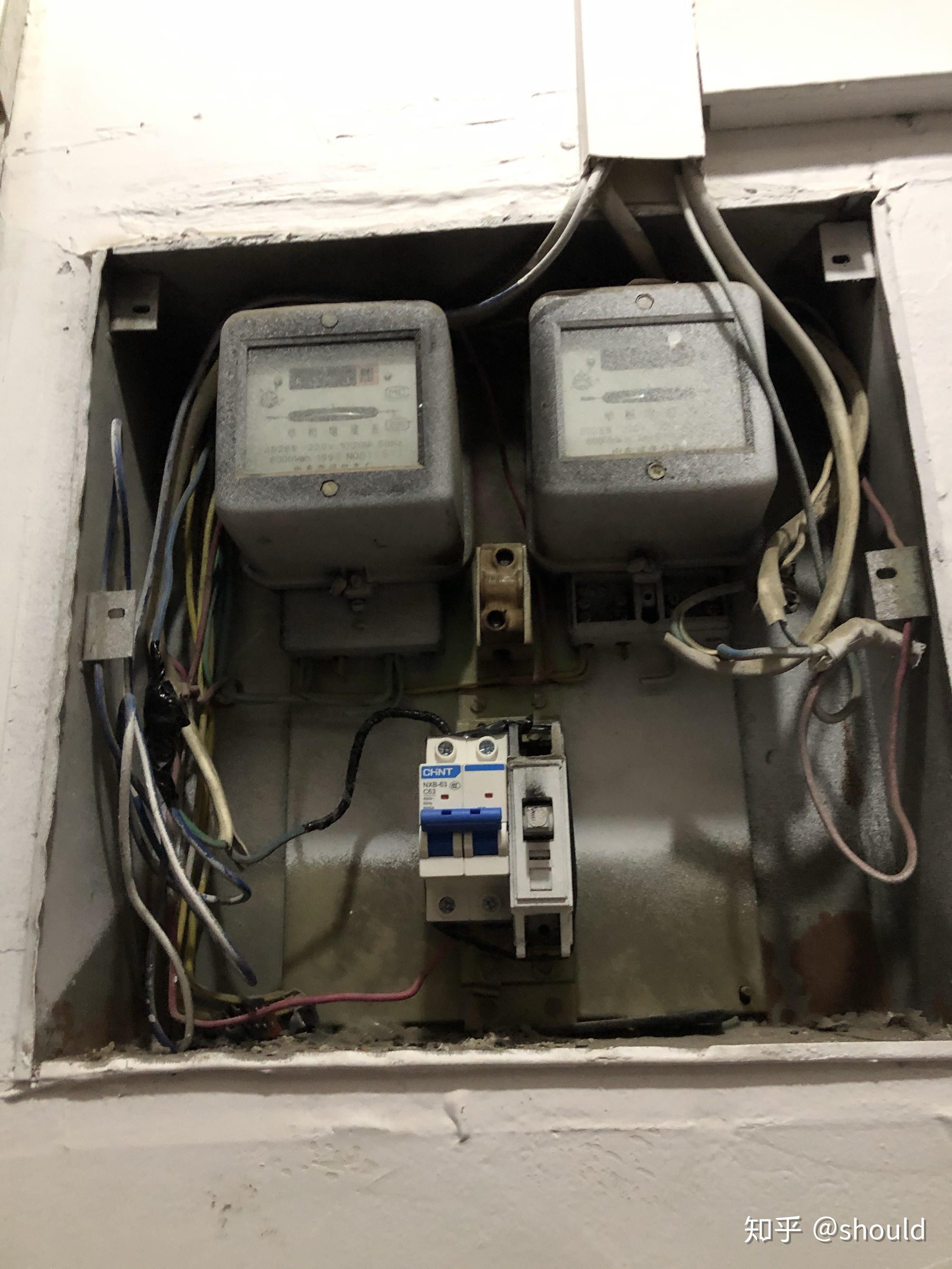 老旧小区线路老化一定要勤观察