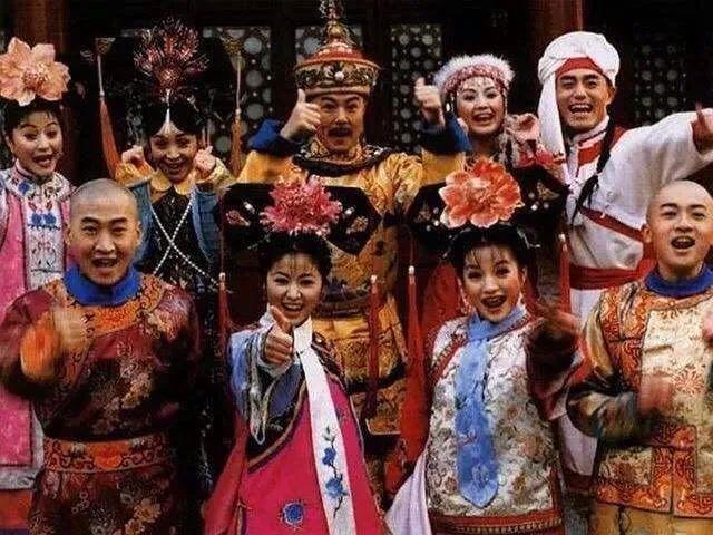 还珠格格23年后重聚90后看完集体泪奔