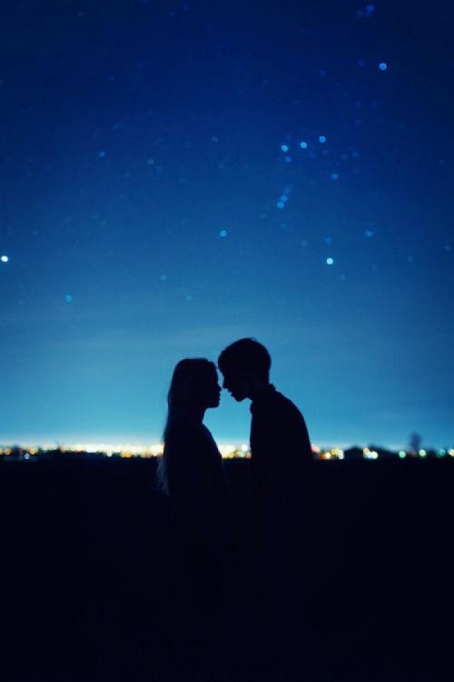 一个人爱不爱你看他回你的微信就知道