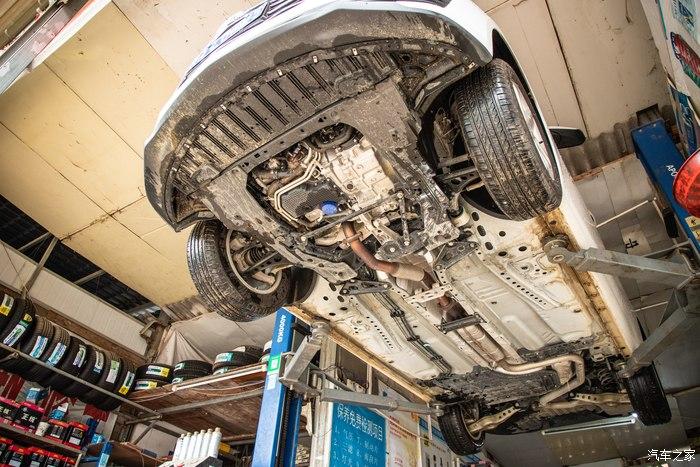 迈锐宝xl的底盘把我逗乐的不行这样子的在b级车很少见