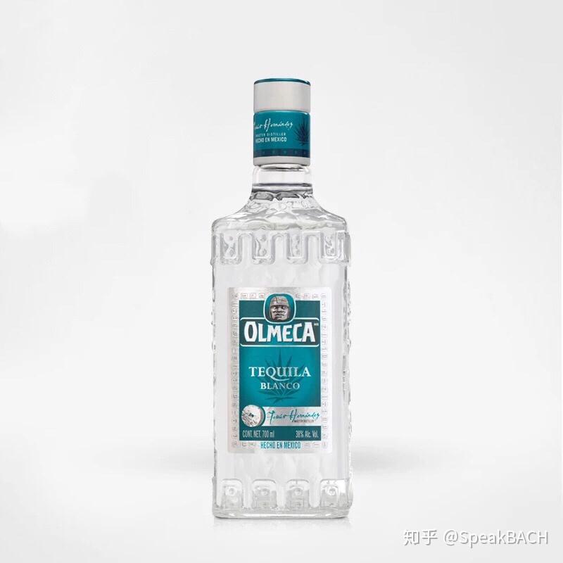 "的原料是来自多种龙舌兰品种中品质最优秀的蓝色龙舌兰(blue agave)