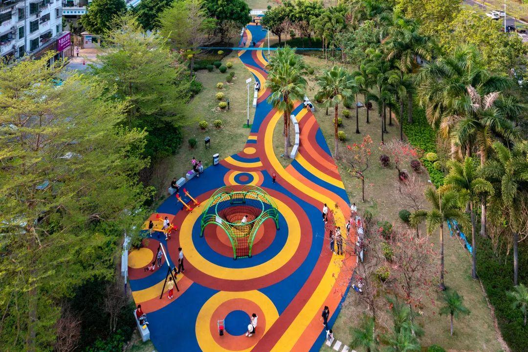 红山口袋公园是一个儿童友好型文化休闲娱乐小公园,由红山社区所辖的