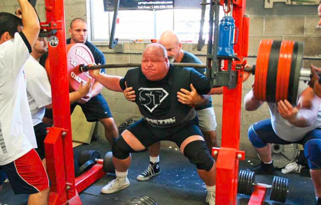 大力士斯科特深蹲1160磅的秘密10个步骤成就巨兽深蹲