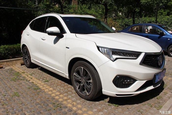 讴歌cdx就是街上最亮的仔感受还是很好的