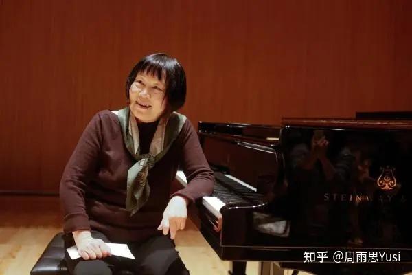 新中国第一代女钢琴家命运迥异幸好有音乐慰藉灵魂