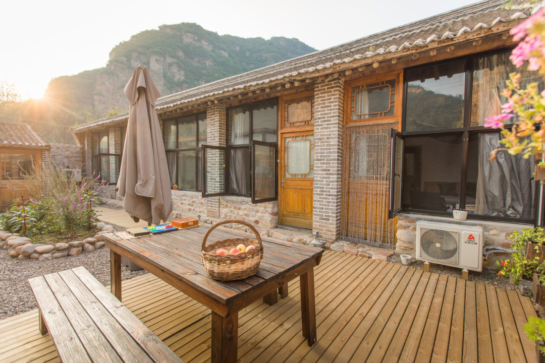 山里逸居丨京北小桂林里的隐逸山居明代长城旁山脚下水库边