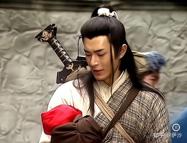 《神雕》为什么年轻时候的杨过在"侠"的方面表现一般?他很自私