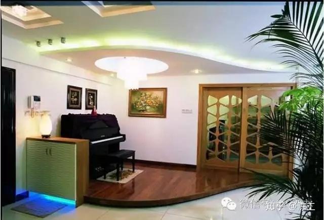 装修新房钢琴该放哪看别人摆放