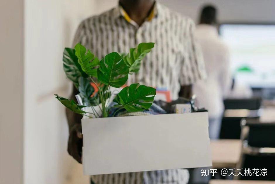 旷工多少天可以解除劳动合同? - 知乎