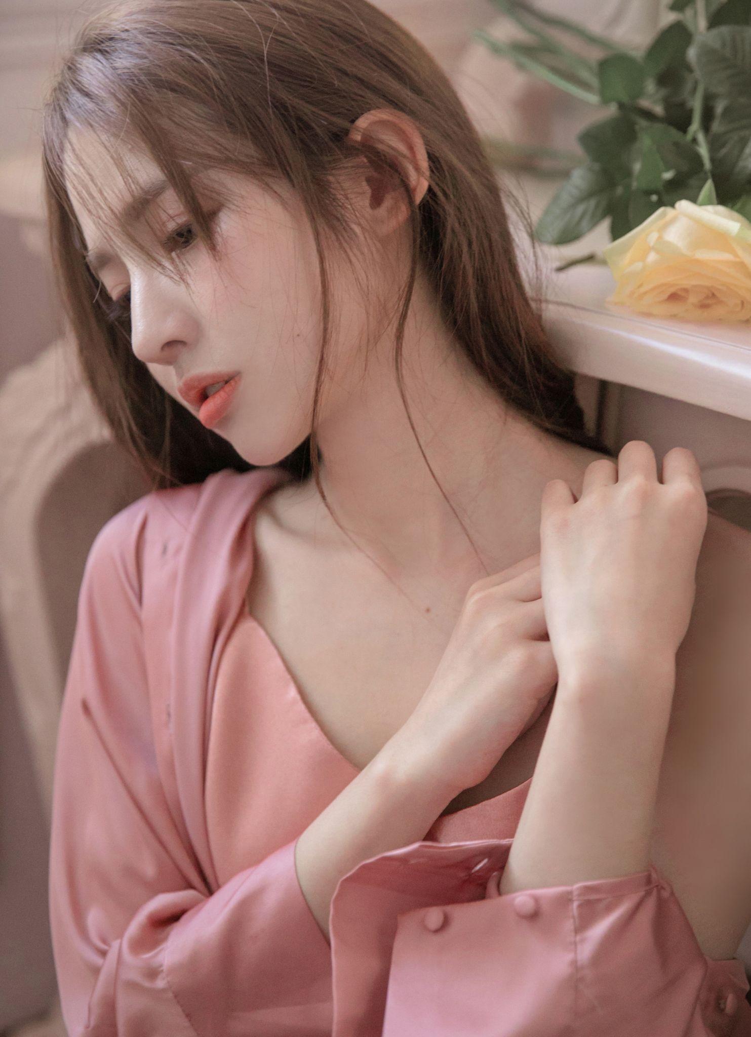 女生会怎么看待用这种壁纸的我会觉得恶心吗