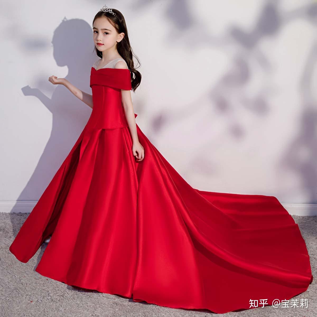 女孩的party穿什么生日宴主题盛宴