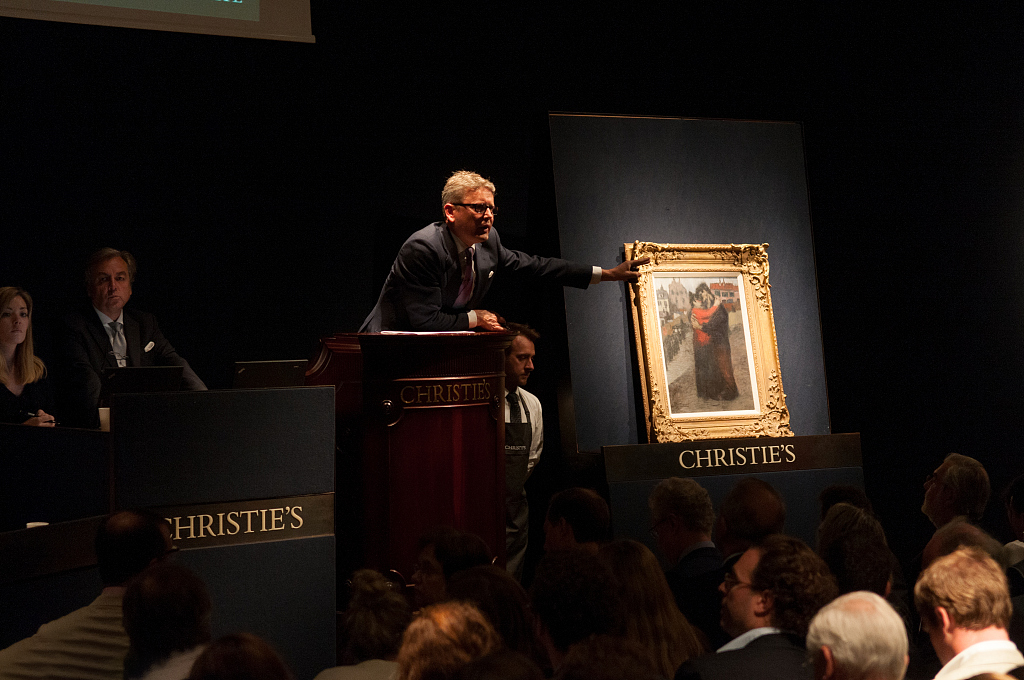 普通人如何成为一名拍卖师