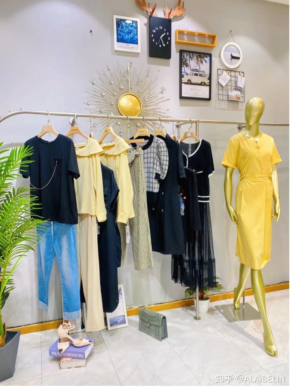 minette米奈特2022夏时尚品牌女装连衣裙上衣穿搭