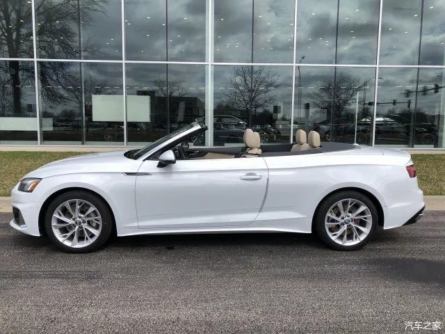 新款奥迪a5主打运动敞篷双门造型非常拉风真香