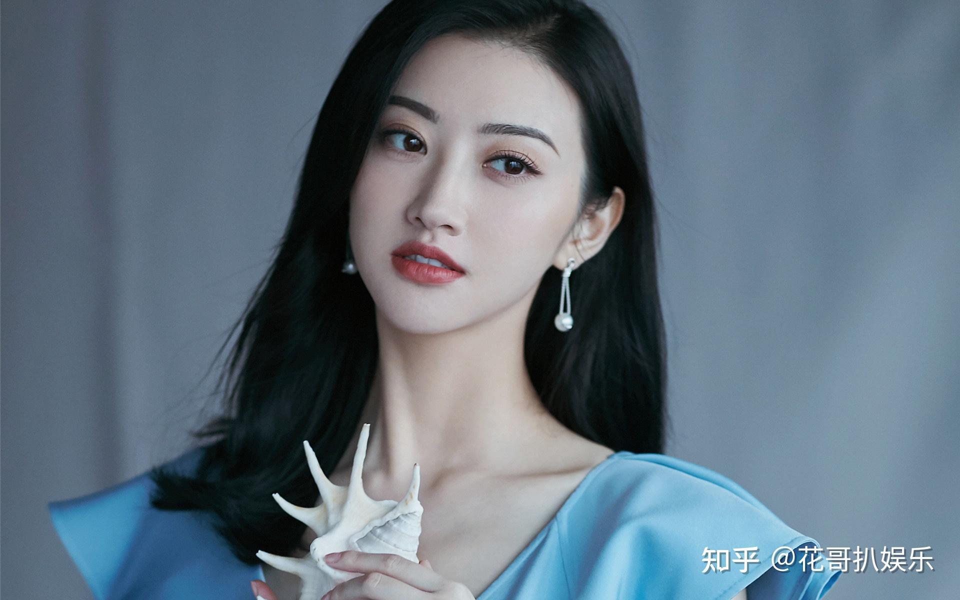 颜色小花陷害劈叉女星?景甜和贾士凯合作?张雨绮是内娱萧亚轩吧