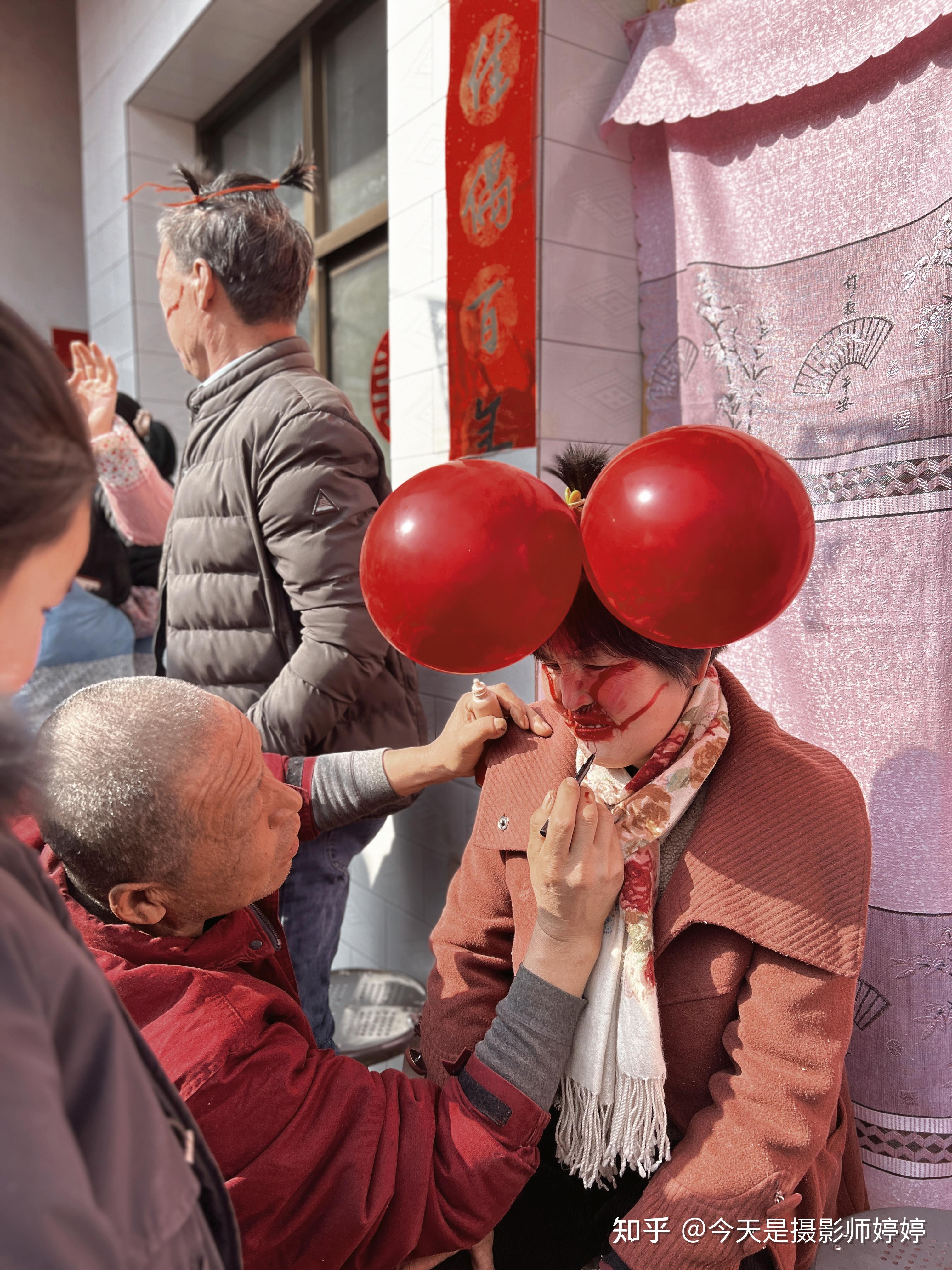 西北婚礼习俗 | 公婆画脸