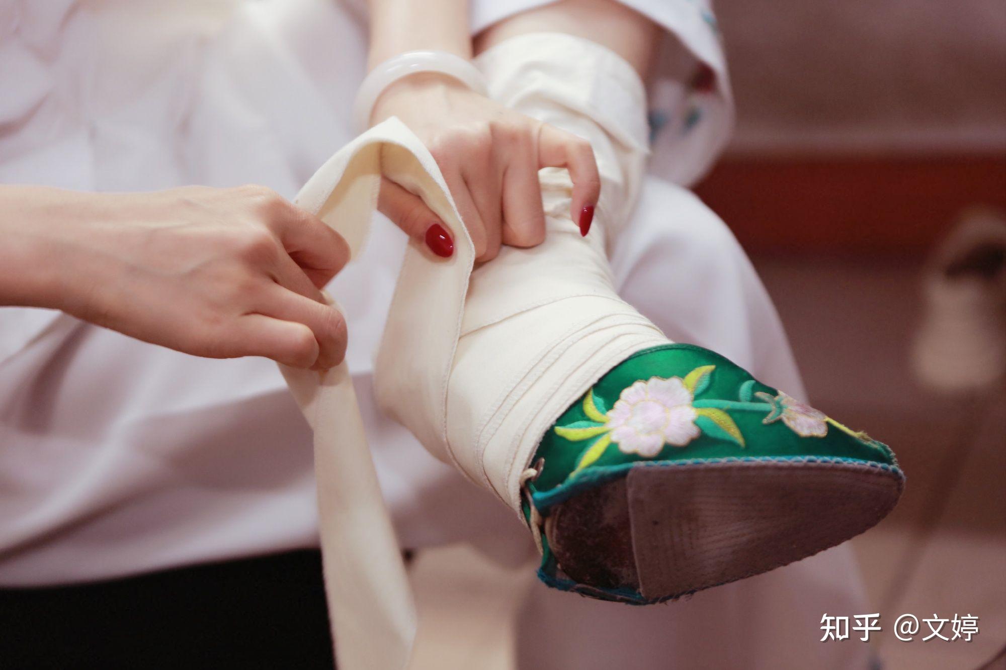 戏曲技艺中的跷功还有必要传承吗