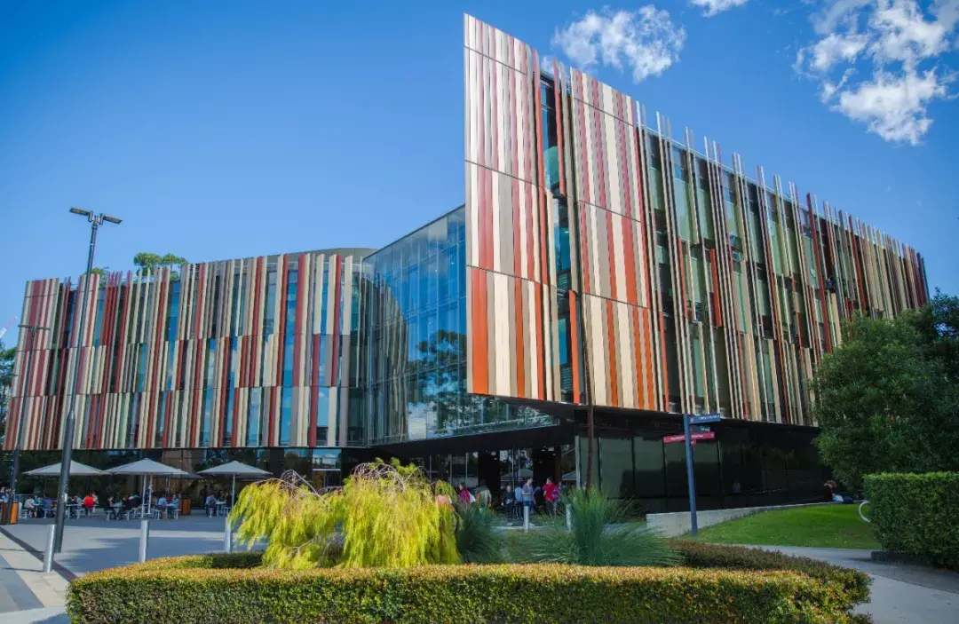 麦考瑞大学全新推出管理学硕士双学位课程