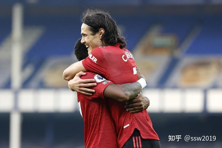 凯恩联系在一起,但卡瓦尼续约留队后,他们会将引援重点转向后腰位置