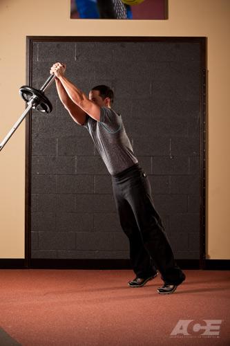 单侧杠铃推举全身训练