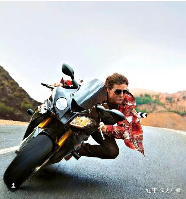 碟中谍6中56岁的阿汤哥依旧让人肾上腺素飙升