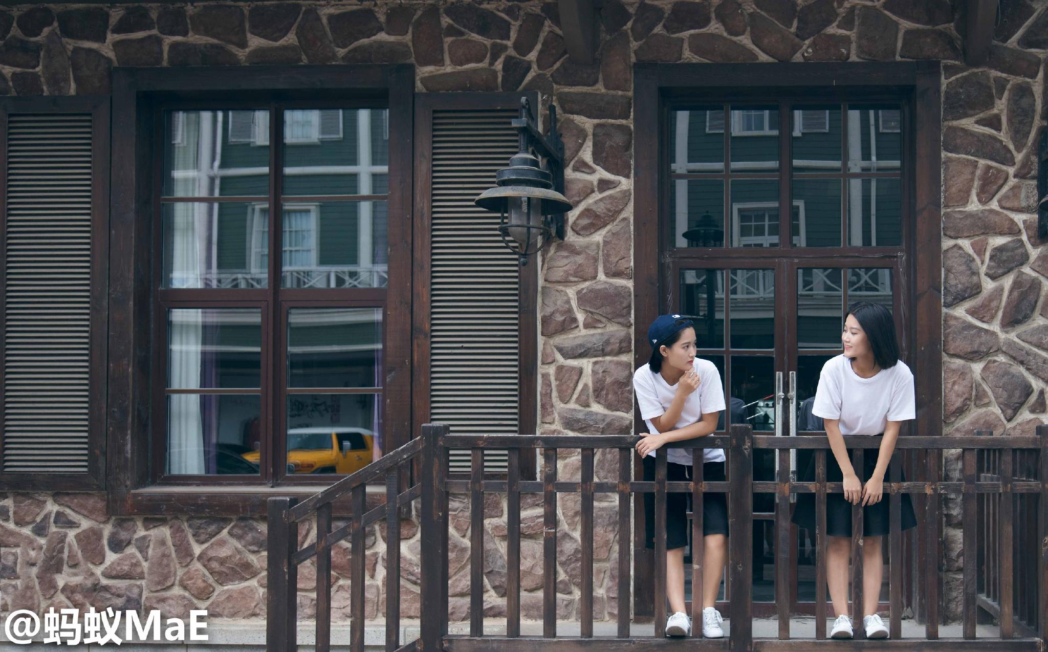 一张照片多个自己创意分身照如何拍