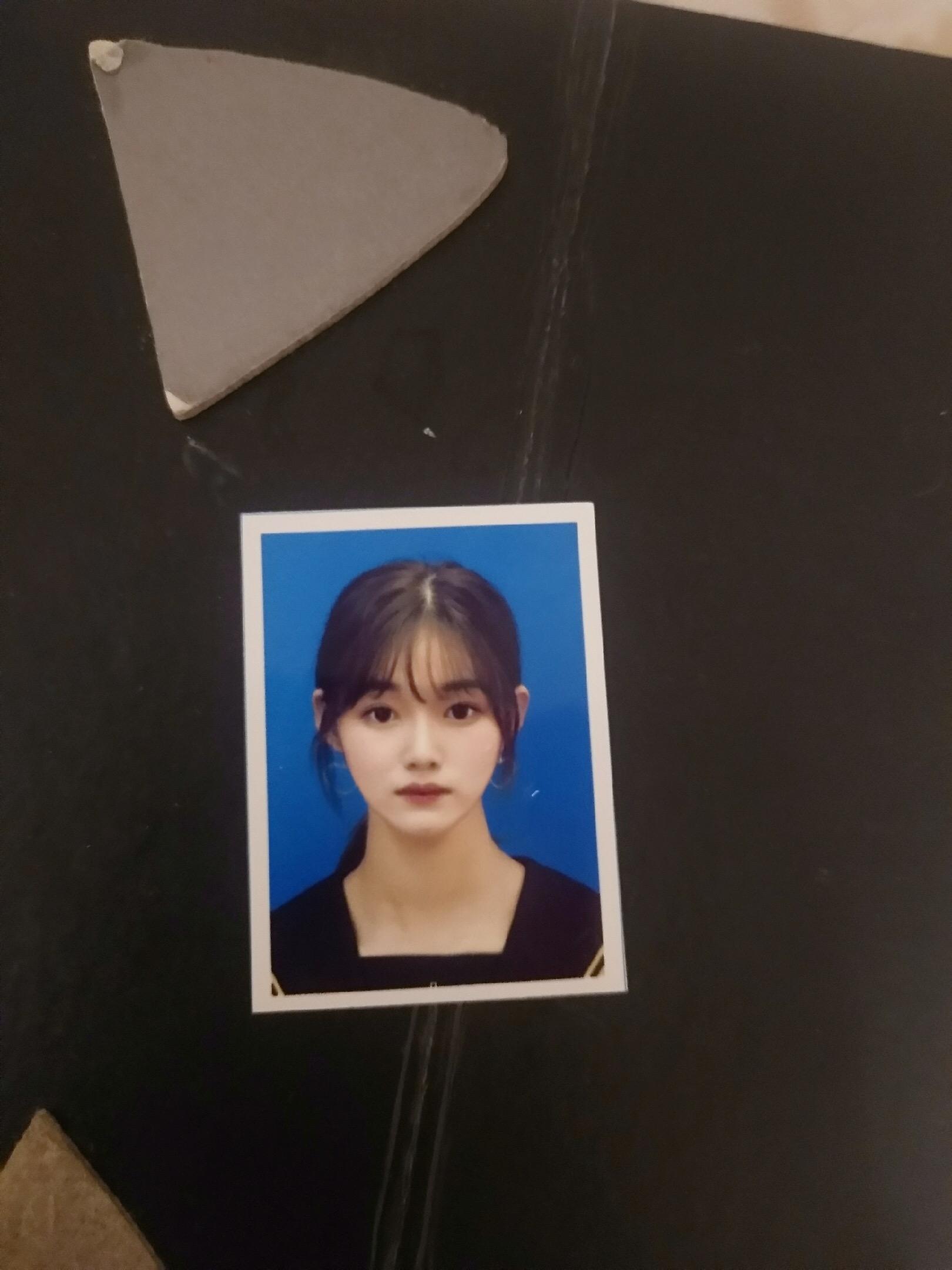 大概是18岁高中毕业的时候才入坑,只是很喜欢穿jk制服!