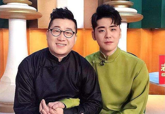 德云社张鹤伦被张云雷粉丝挑衅忍无可忍爆出删两人合照的原因