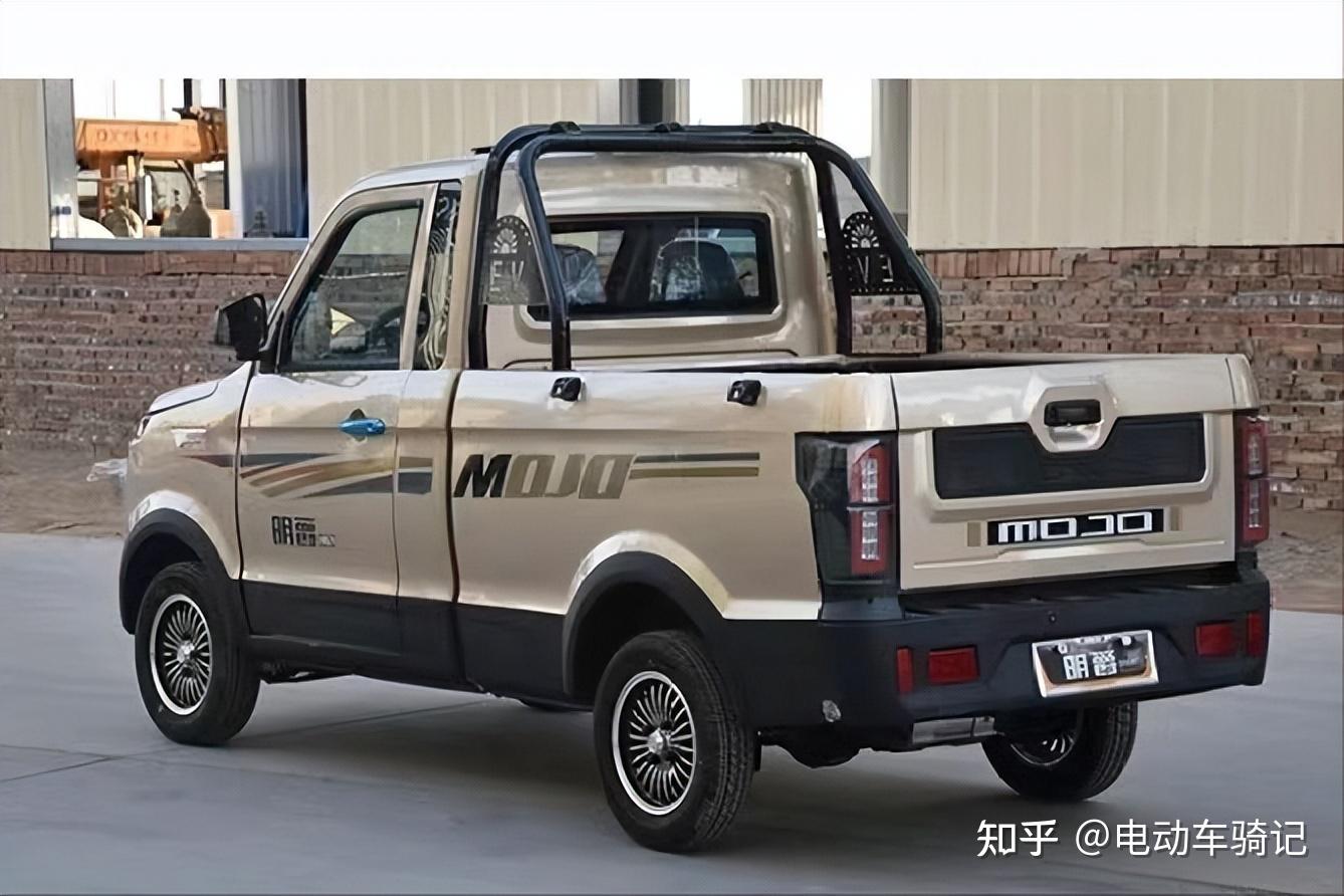 这2款皮卡式老年代步车客货两用续航能达140公里实用性很强