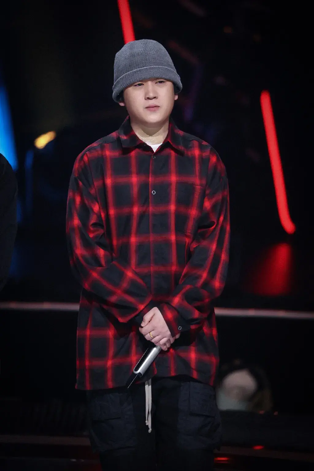 派克特彻底放飞自我了但他的新ep在我看来只能用一般来形容