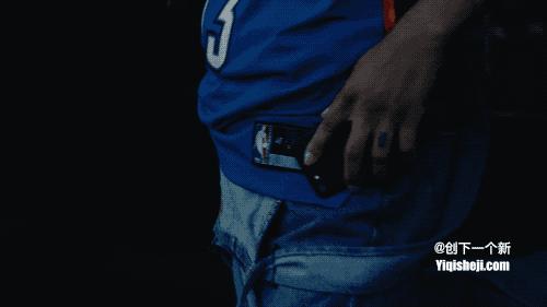 如何看待NBA揭幕战中NIKE球衣被撕烂?