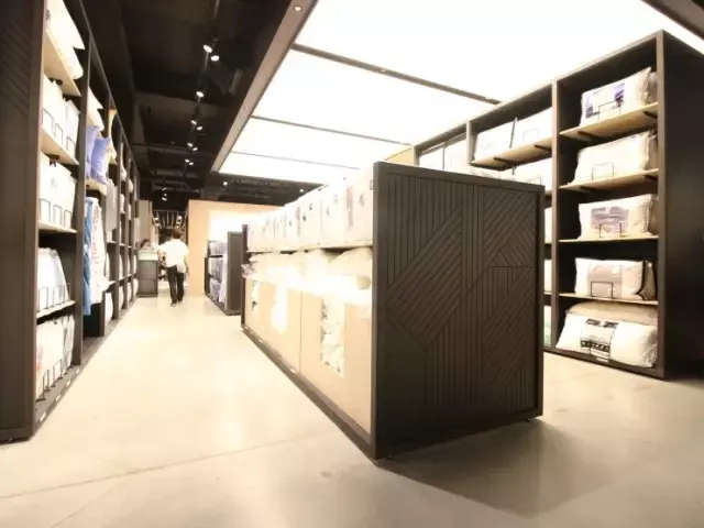 国外沃尔玛设计装修案例_万维设计