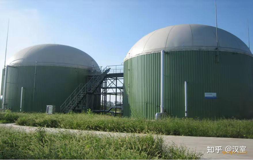 污泥的厌氧消化是利用兼性菌和厌氧菌进行水解,酸化,产甲烷等厌氧生化