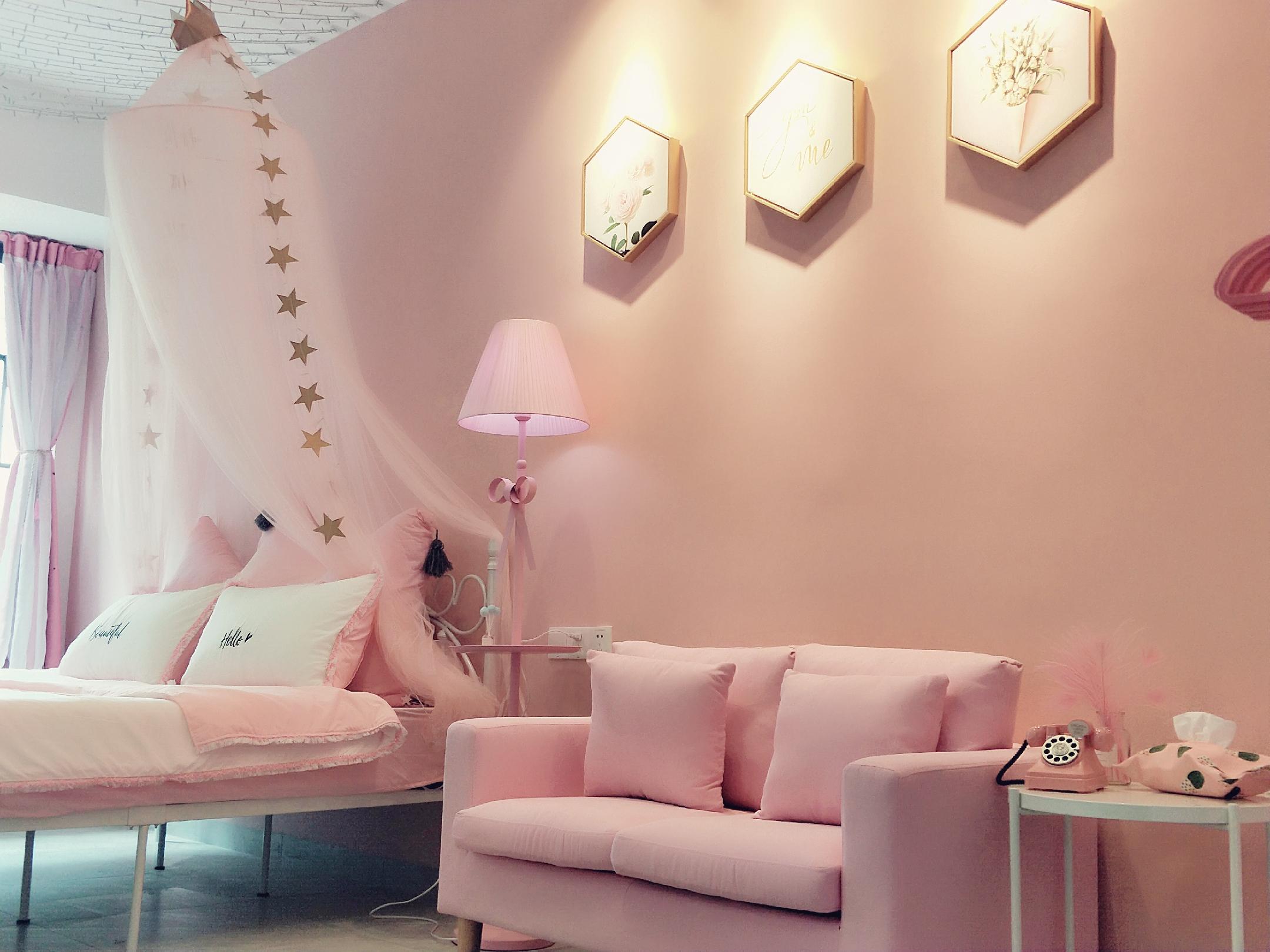 ins少女房 可以住两个人 248rmb楼下是解放西路,太平街口,三王街