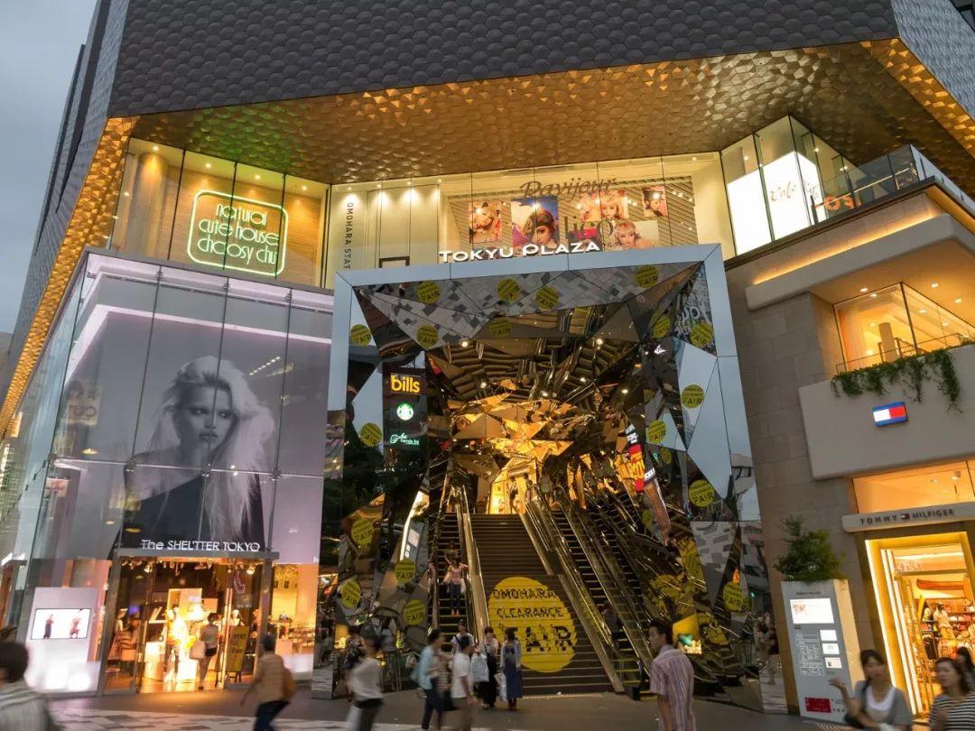 商场门头设计如何打造高颜值的商场入口