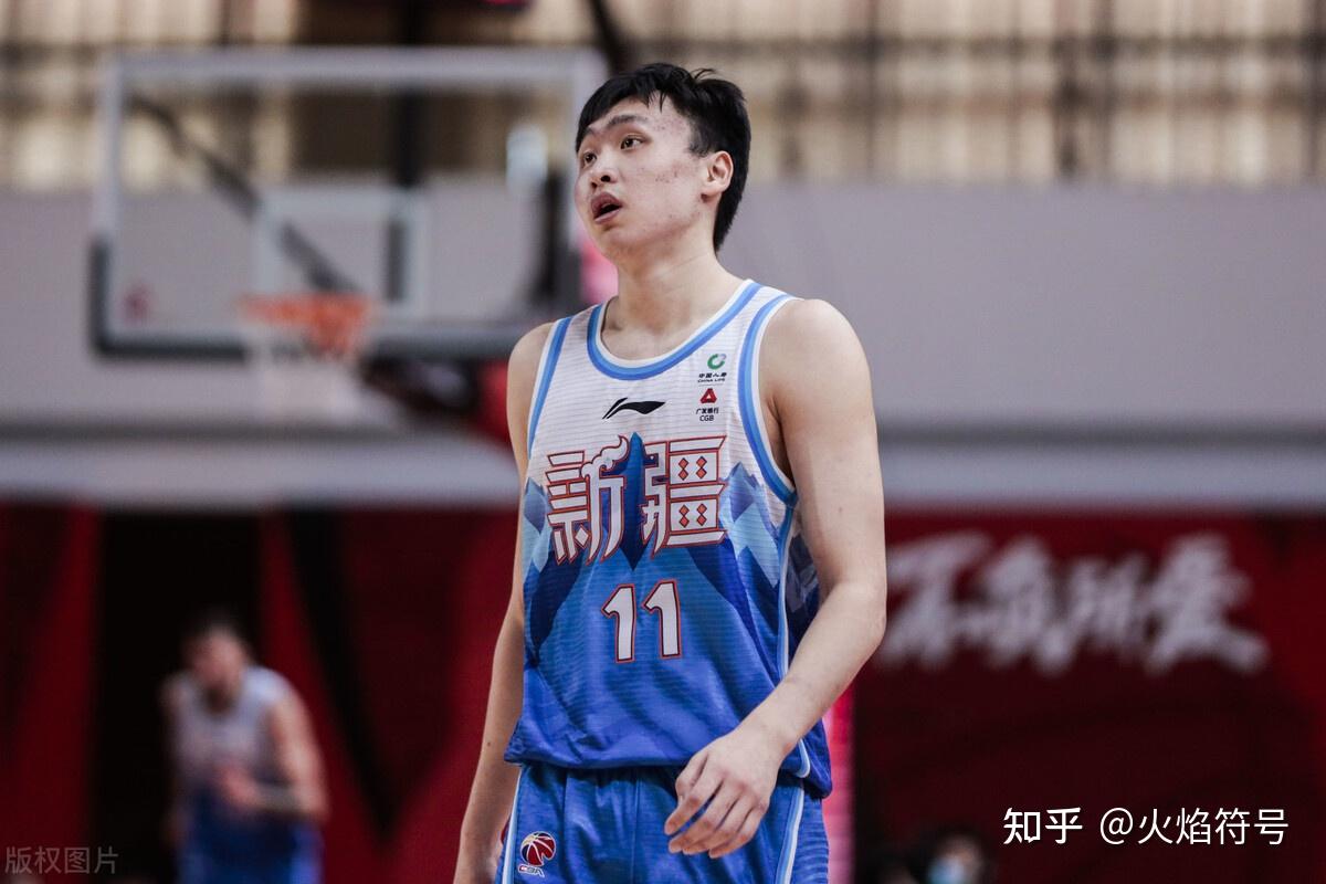 4,新疆小前锋——齐麟——三分命中率44.4%——命中总数72个