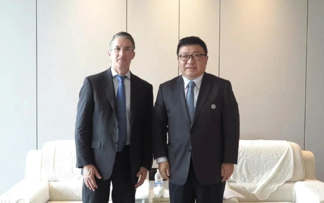 上海市委常委、常务副市长吴伟会见万宝盛华集团代表 - 知乎