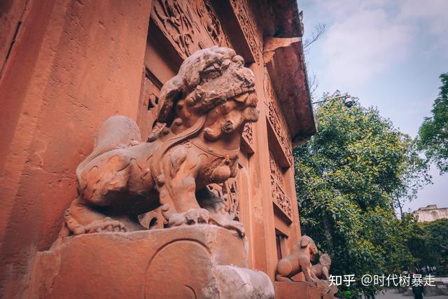 这里古称汉州,别名雒县,历史沉淀与现代发展在这里产生碰撞融合,所以