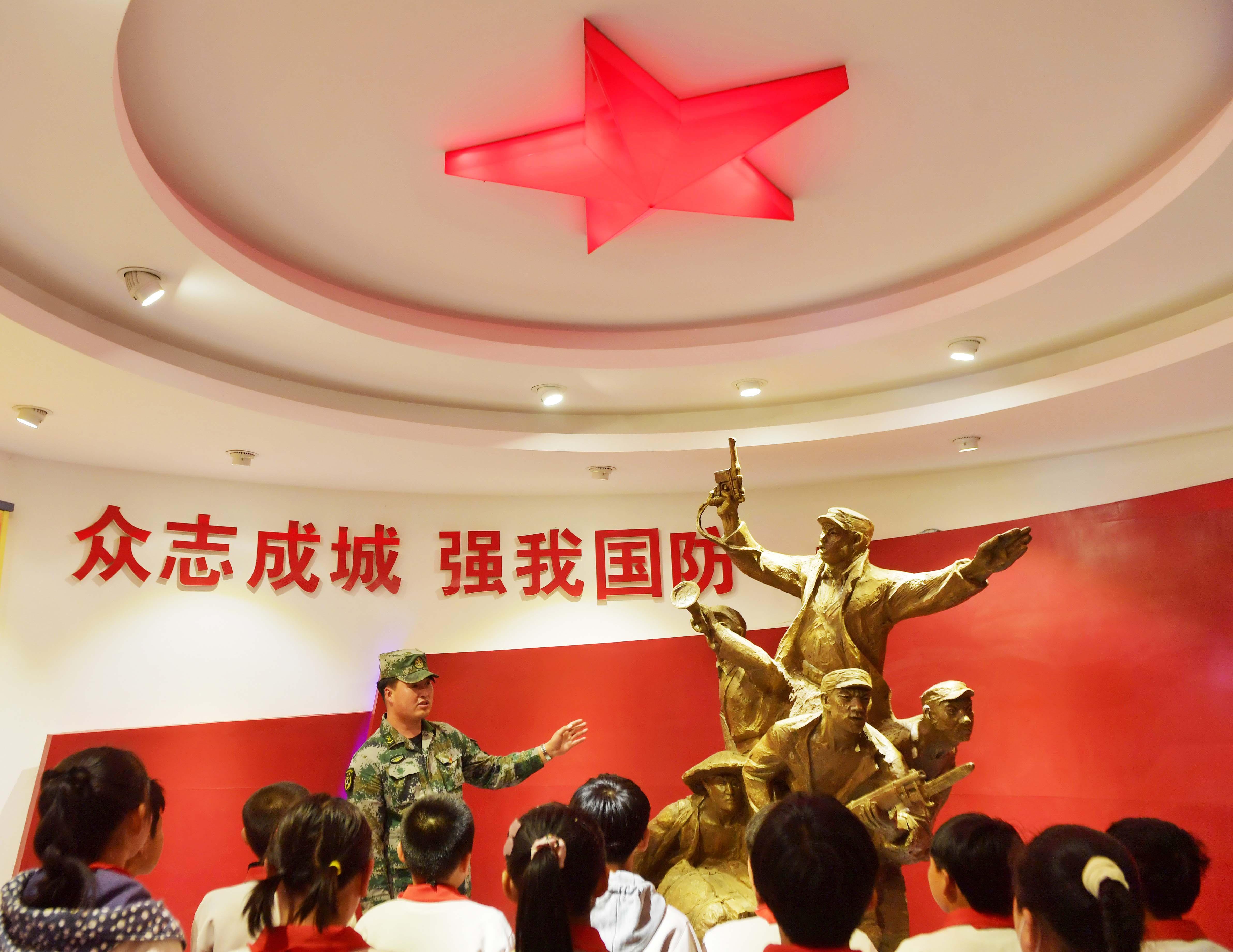 河北加强国家安全教育激励学生报国志