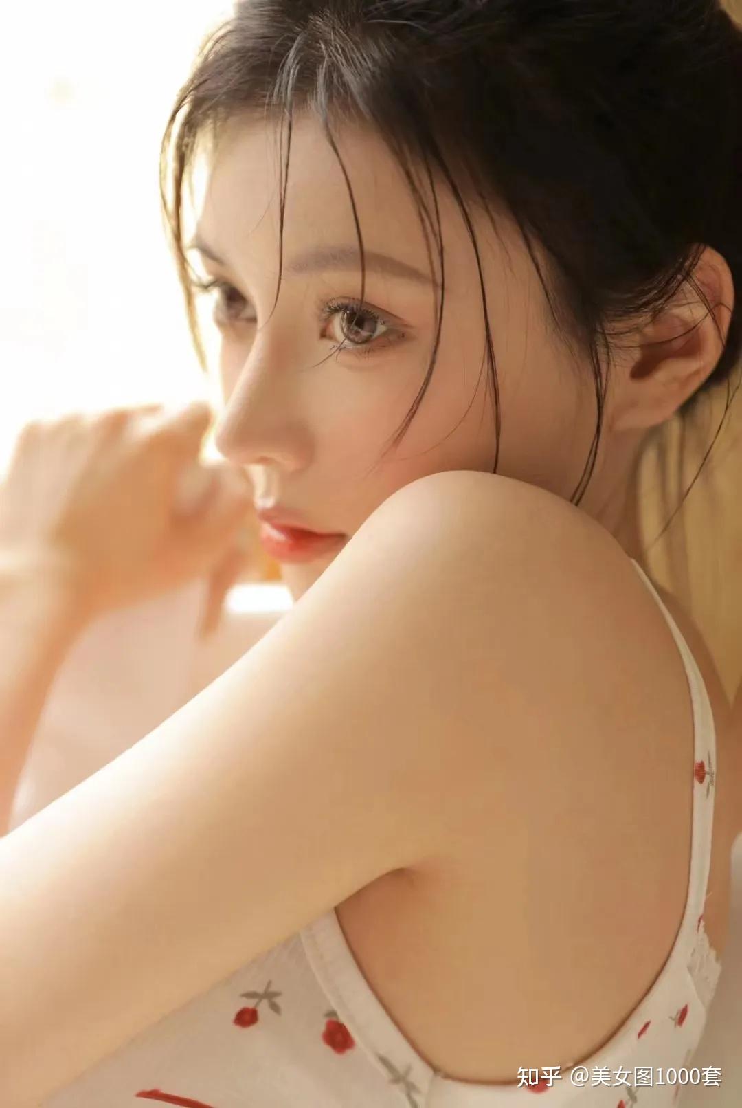 女生性感图片 zhuanlan.zhihu.com