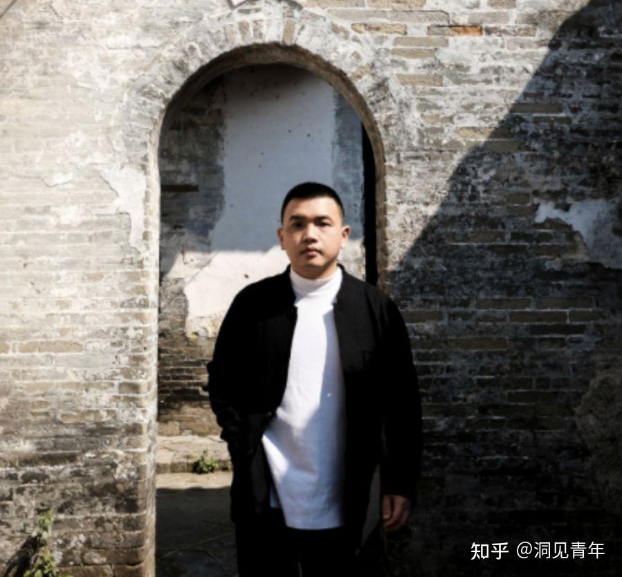自媒体大V卢克文：中专生逆袭年薪5000万！（上） - 知乎