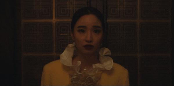 网飞新剧《爱麻夫人热映中》，怒揭娱乐圈“潜规则”！