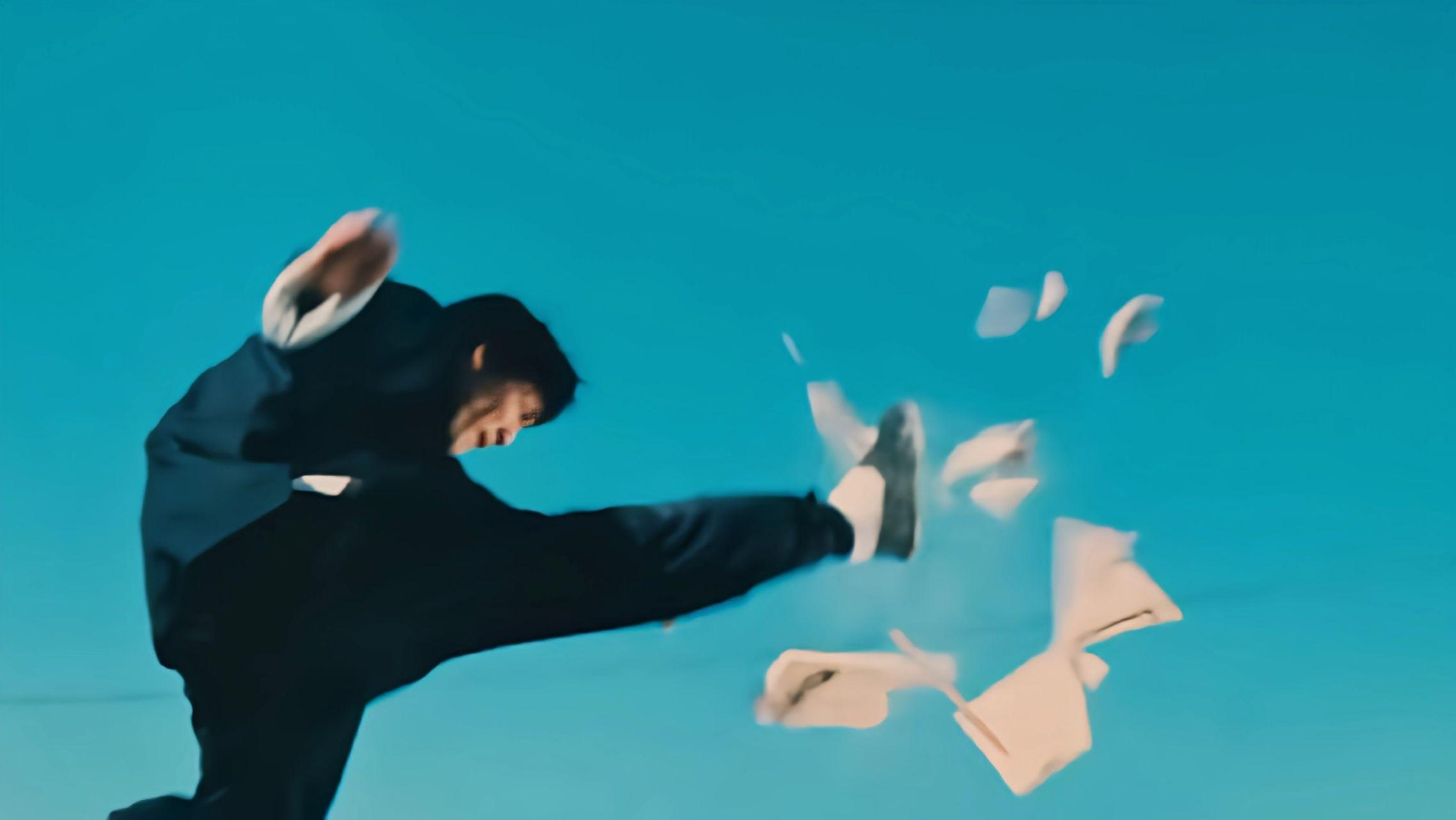 李小龙 苗可秀主演 成龙 洪金宝 元华 林正英友情出演 电影 精武门 - 