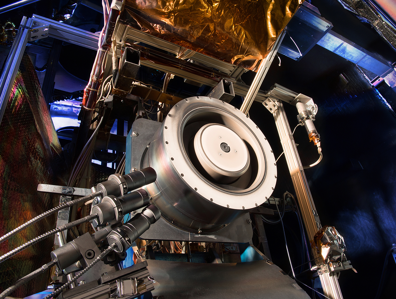 从科幻走进现实的发动机——离子推进器