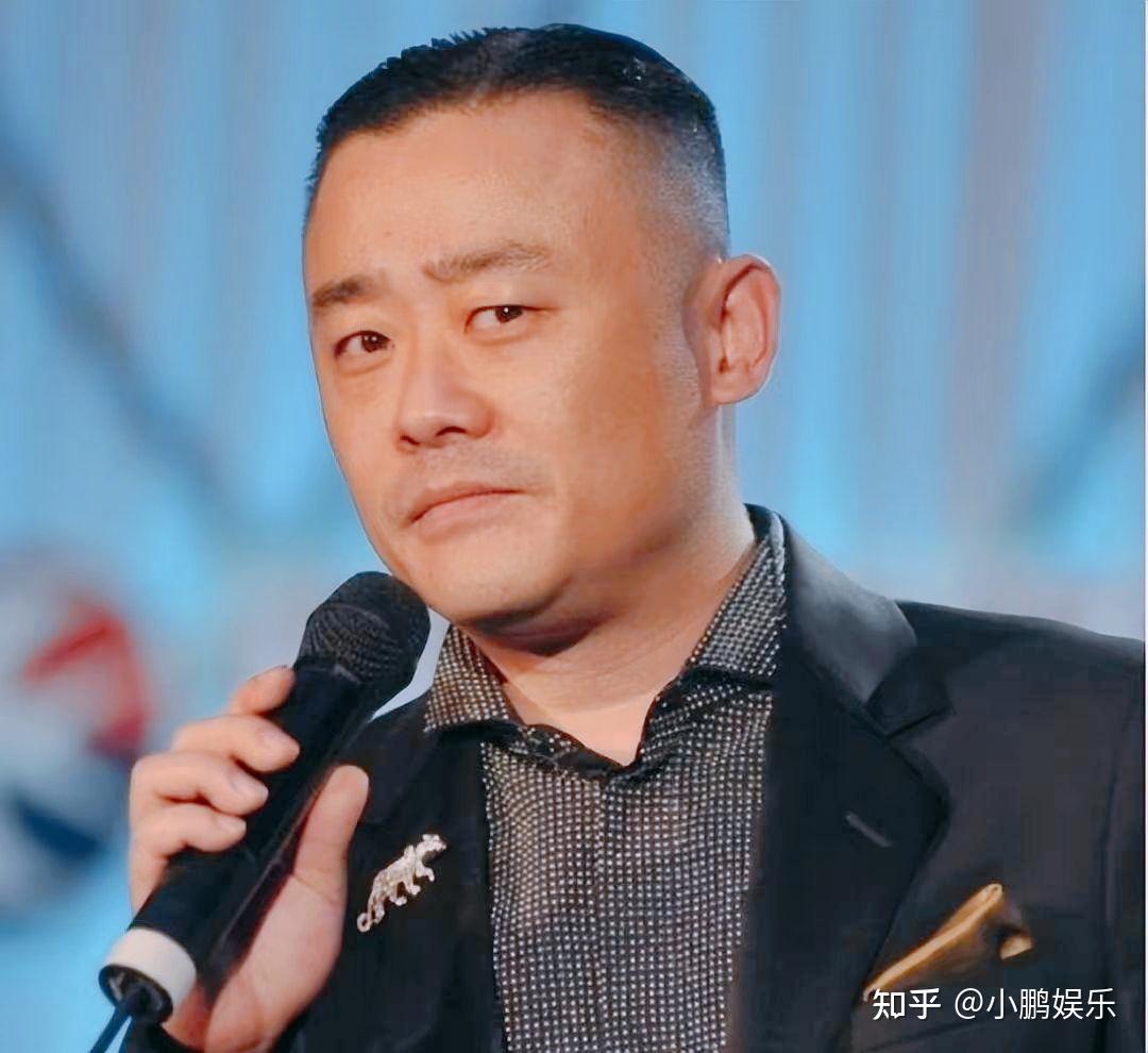 “周立波：从相声巨星到臭名昭著，他的故事让人唏嘘” - 知乎