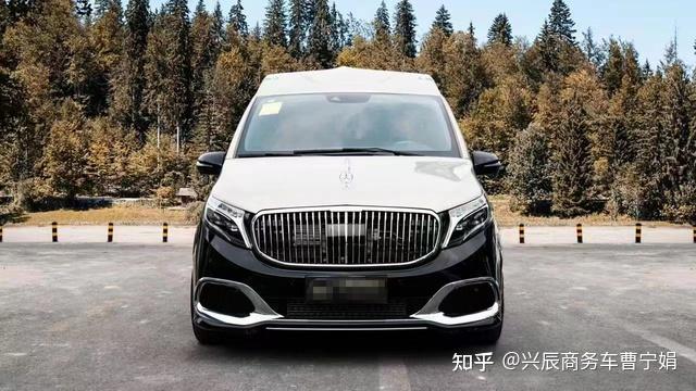 车内全麂皮打造的奔驰四座全隔断商务车，双电视设计“壕”无人性 - 知乎