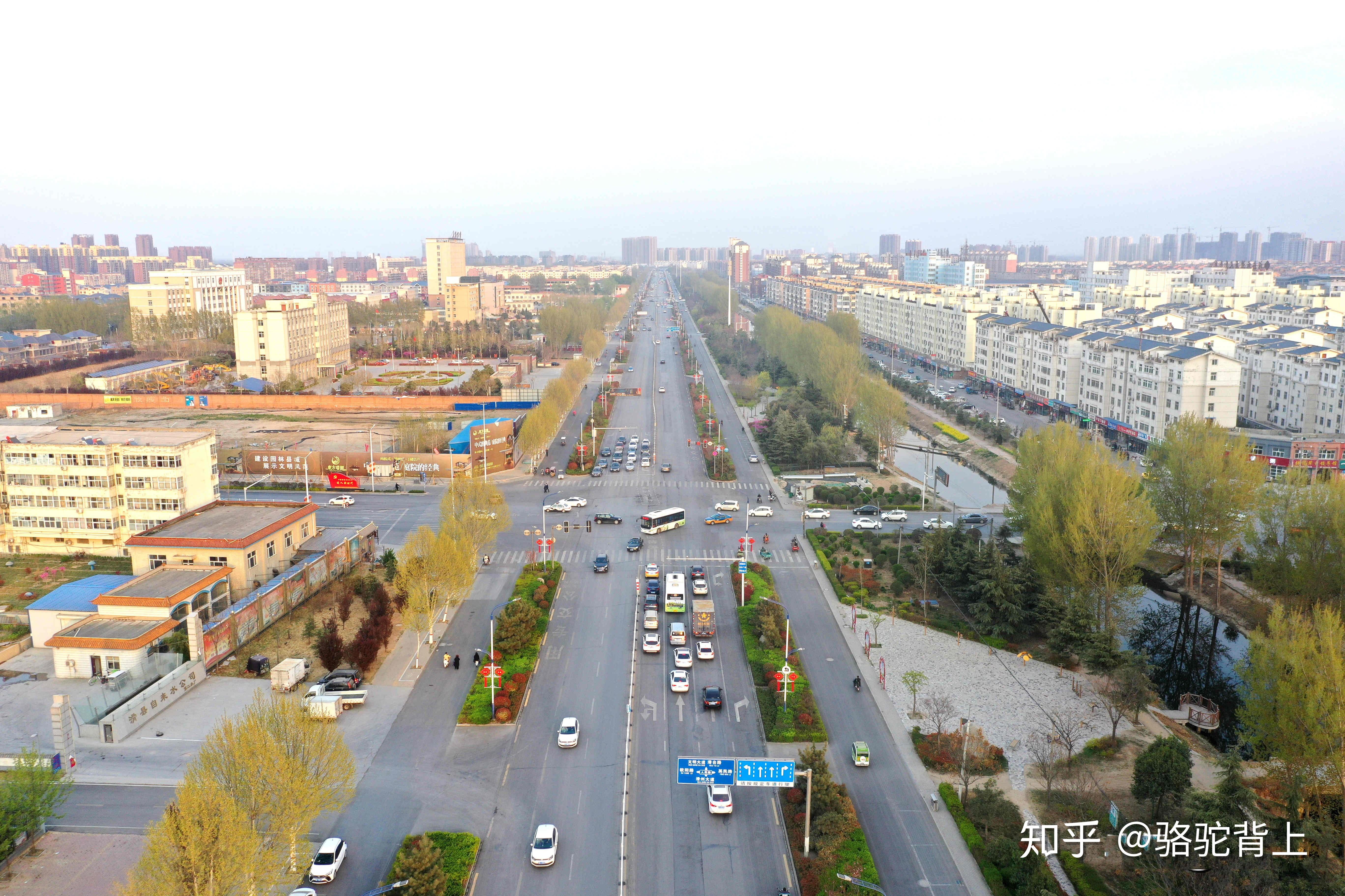 滑县一角如今,县城城区面积不断扩大,除了老城区,有产业集聚区,还有滑