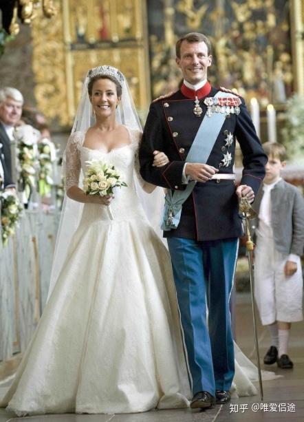 盘点那些有趣异国婚礼习俗,为何法国白色浪漫婚礼受追捧?