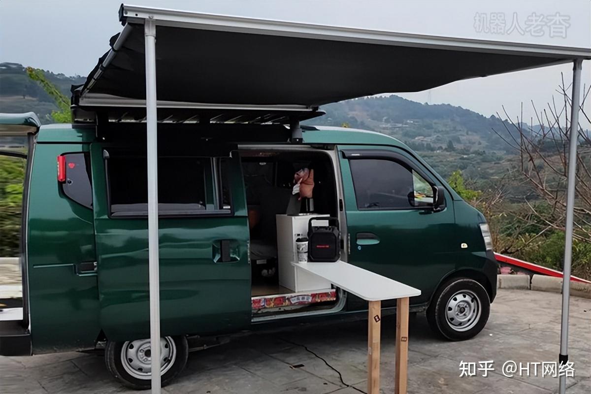 常被误认为邮政快递车的面包露营车,7座长安之星改装床车自驾游