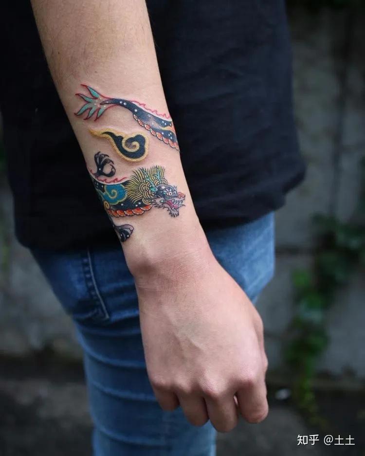臂环纹身不是内涵安全线!